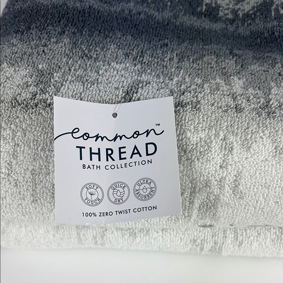 Common Thread Bath Towel Set Gray White Abstract Pattern 100% Cotton 2 pc NEW - Picture 2 of 9